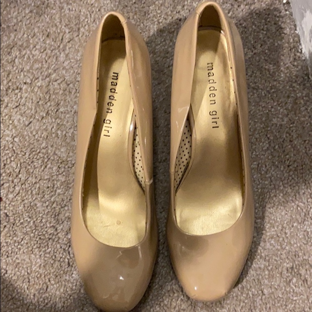Madden girl “getta” patent leather heels